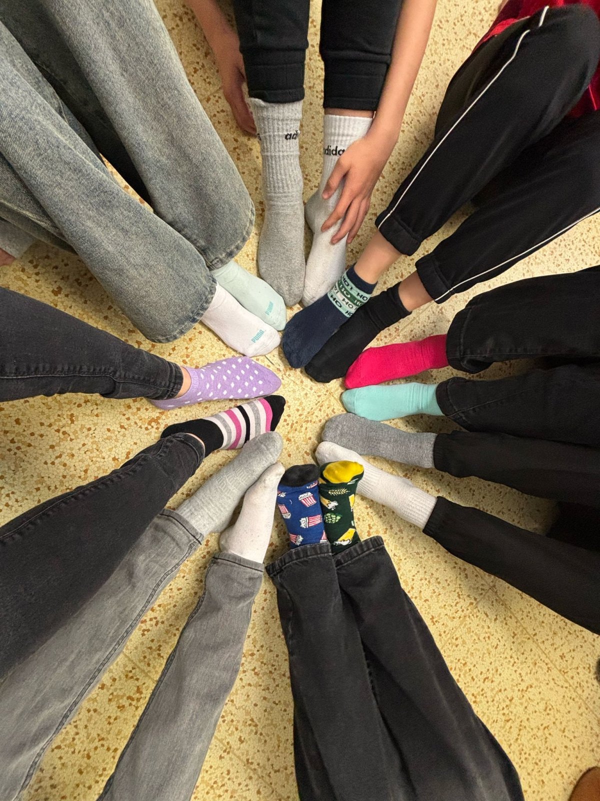 Ponožkový den - světový den Downova syndromu